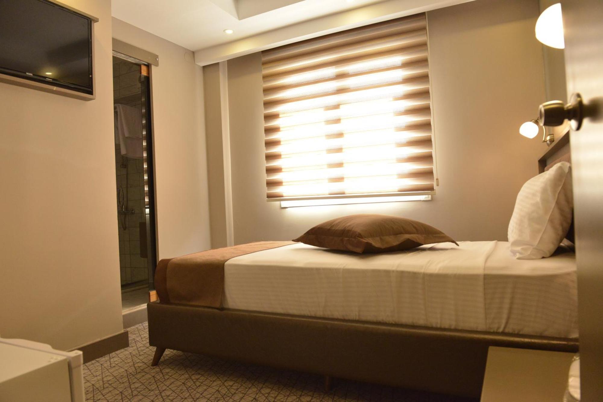 Tuerkeli Otel - Istanbul — Photos 1